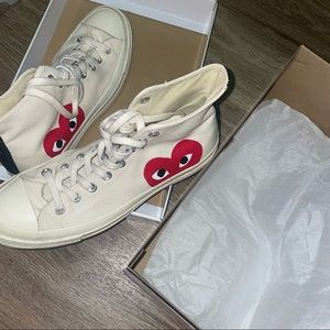 CDG WHITE CONVERSE MEN SIZE 8
